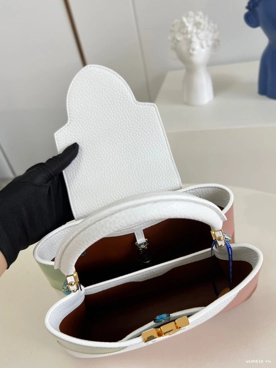 WIS VUITTON BB LOUIS CAPUCINES 0716